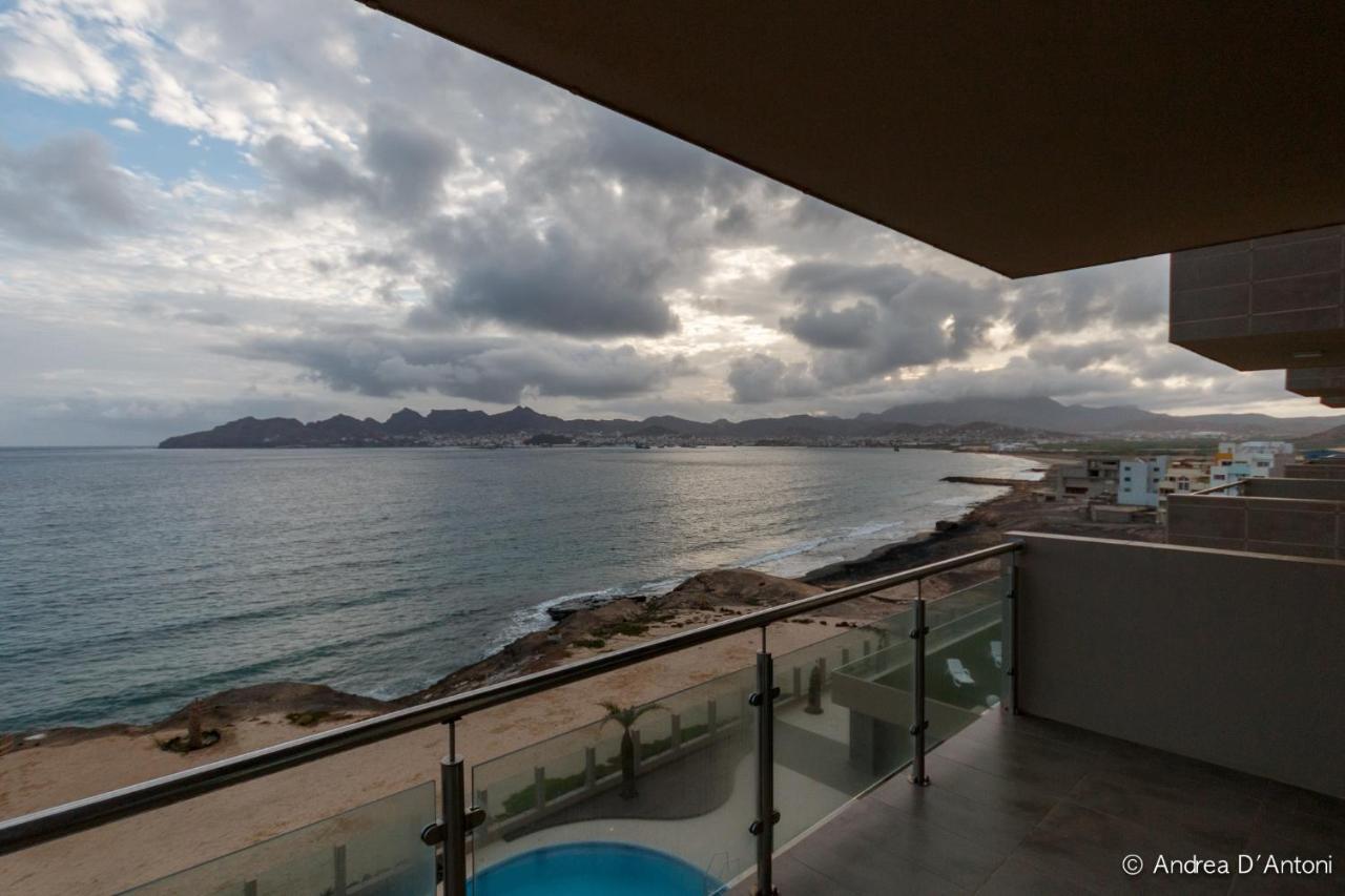 Seafront Holiday House On The Mindelo Bay Exterior photo